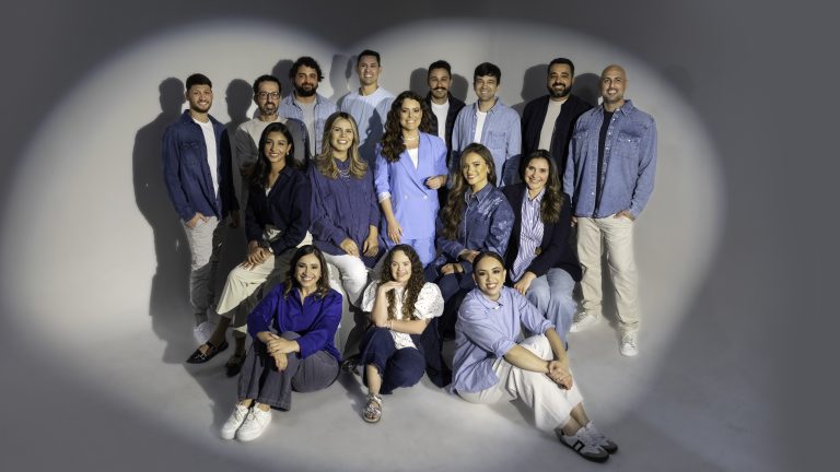 com-ana-paula-valadao,-dt-worship-estreia-com-a-cancao-“jaco,-quem-diria?”