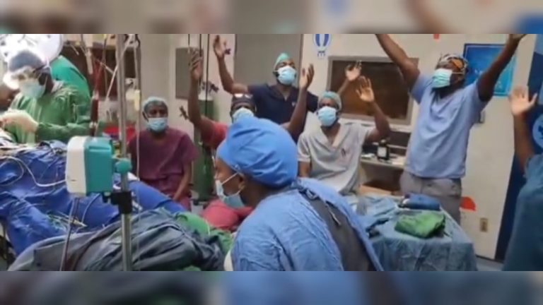 equipe-medica-louva-a-deus-durante-cirurgia-cerebral:-“ele-trouxe-cura”