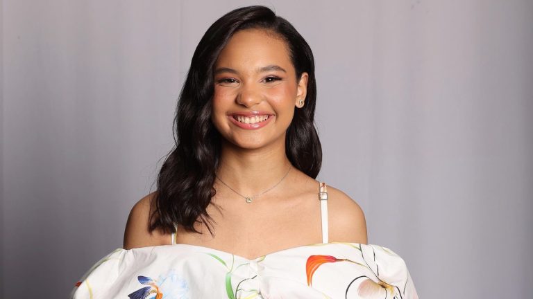 maria-marcal-lanca-primeira-musica-de-seu-dvd