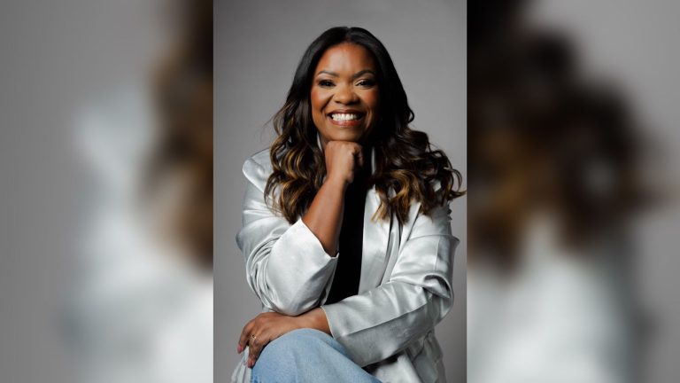 pastora-ensina-mulheres-a-romperem-com-a-estagnacao-espiritual