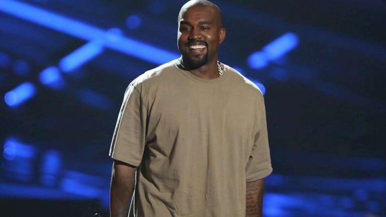kanye-west-anuncia-novo-album-com-tematica-gospel