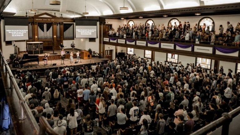 avivamento-de-asbury-foi-so-o-inicio-do-despertar-global-diz-presidente-da-universidade - ReviverNoticiasGospel ‘avivamento-de-asbury-foi-so-o-inicio-do-despertar-global’,-diz-presidente-da-universidade