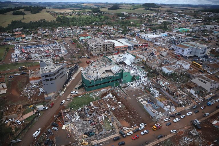 igrejas-se-mobilizam-para-socorrer-vitimas-de-tornado-no-parana - ReviverNoticiasGospel igrejas-se-mobilizam-para-socorrer-vitimas-de-tornado-no-parana