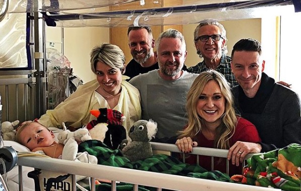 lider-da-bethel-conta-como-seu-filho-foi-curado,-apos-a-familia-louvar-a-deus-no-hospital