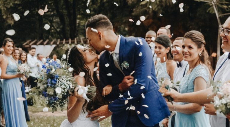 evangelicos-sao-os-que-mais-casam-enquanto-uniao-estavel-ultrapassa-casamento-no-brasil - ReviverNoticiasGospel evangelicos-sao-os-que-mais-casam,-enquanto-uniao-estavel-ultrapassa-casamento-no-brasil