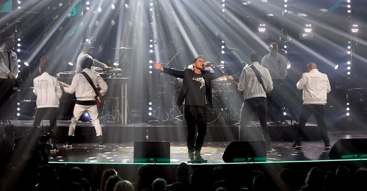 tobymac-lanca-“the-elements”,-seu-mais-novo-disco-de-ineditas